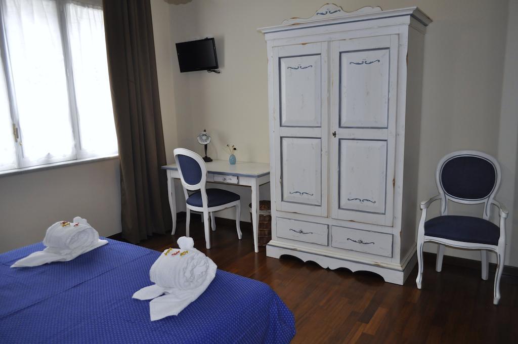 Stupor Mundi Bed And Breakfast Palermo Bilik gambar