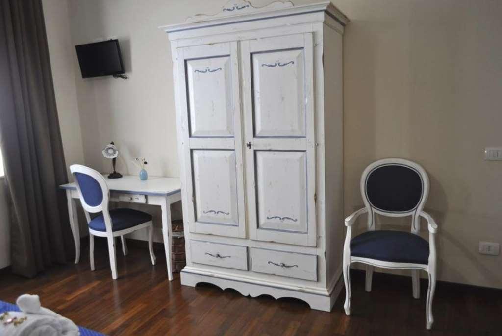 Stupor Mundi Bed And Breakfast Palermo Bilik gambar